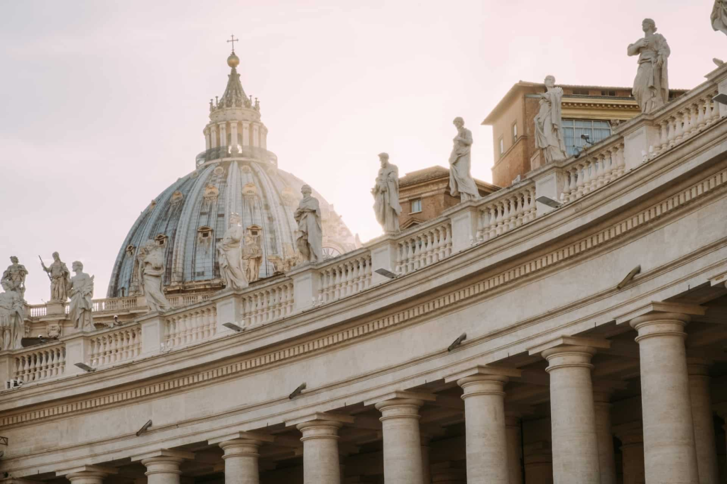 Vatican City Travel Guide: 10 Must-See Attractions and Ticket Purchases